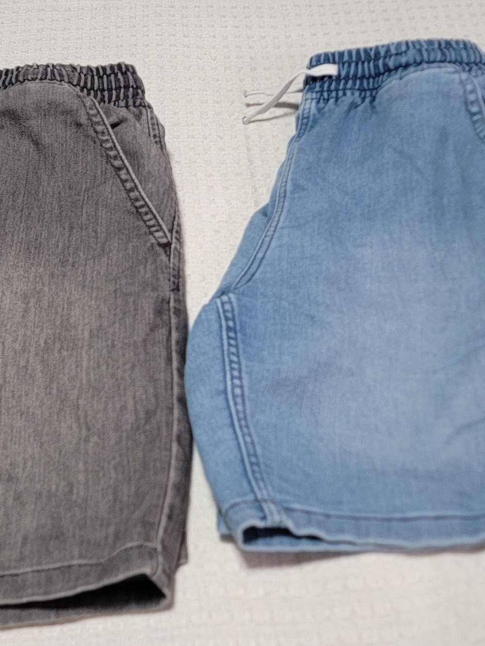 H&M Light Blue Denim Elastic Waist Shorts with Gray Stitching